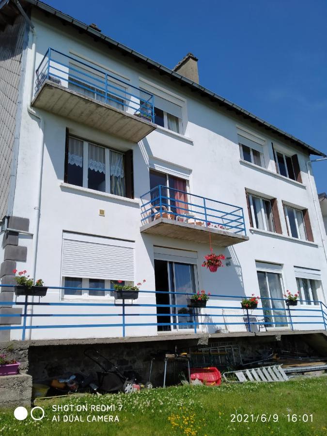 Bellevue Apartamento La Tour-dʼAuvergne Exterior foto