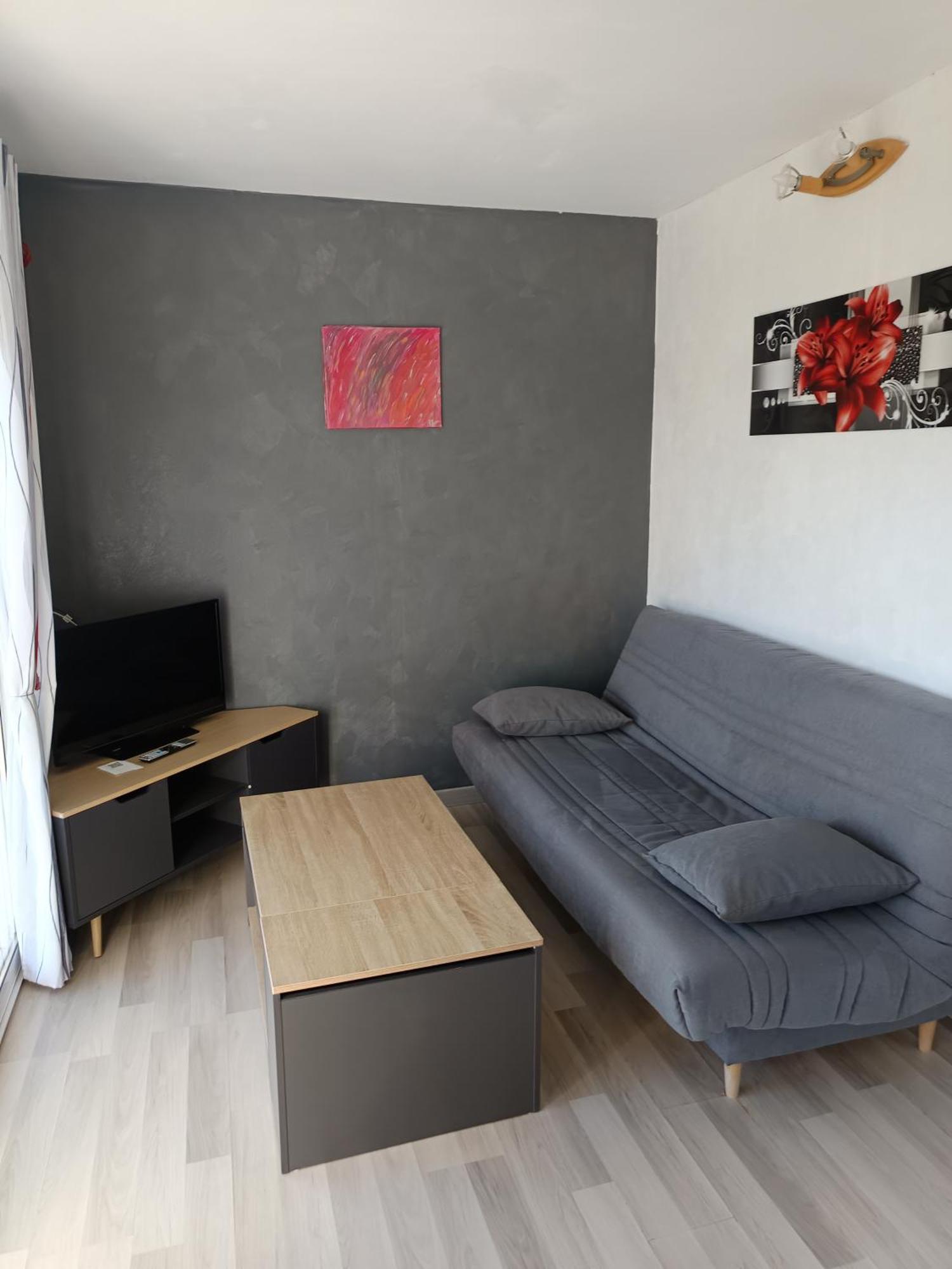 Bellevue Apartamento La Tour-dʼAuvergne Exterior foto