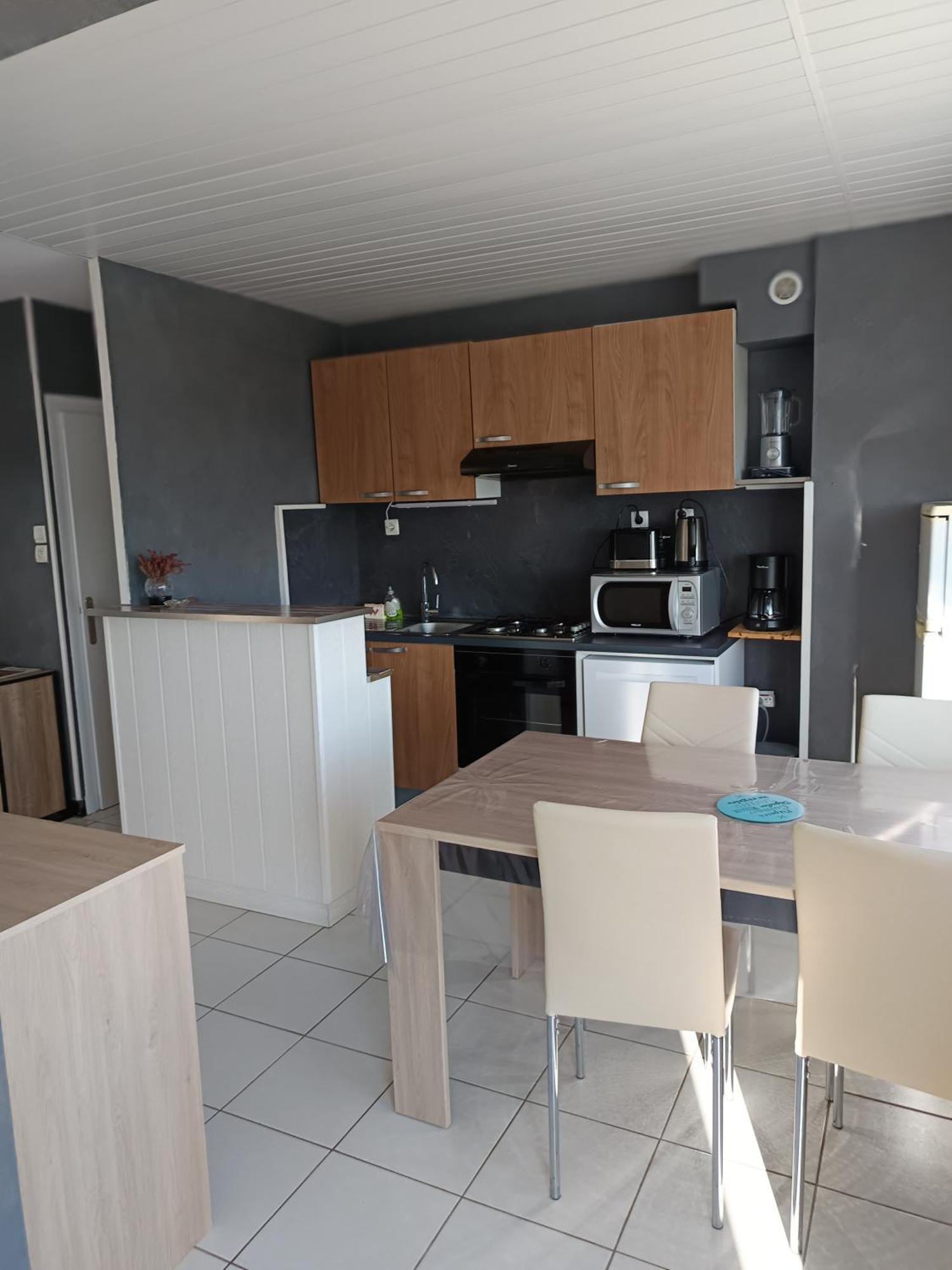 Bellevue Apartamento La Tour-dʼAuvergne Exterior foto